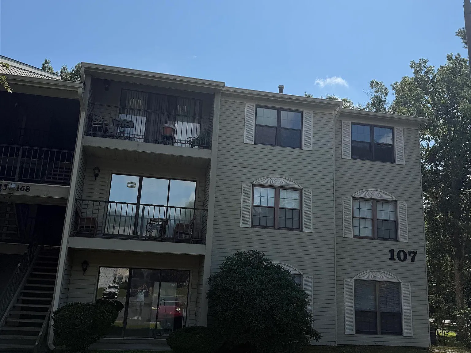 2 bed, 2.0 bath, $1,900 — Photo 1