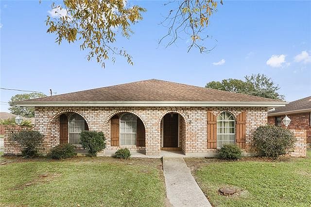 1st image of 1213 Houma Blvd