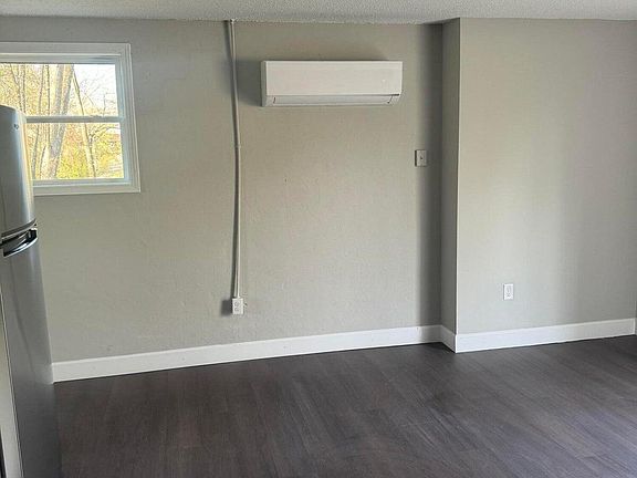 5th image of 1514 Aurora Ave SE