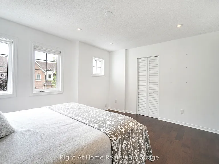 5223 Fairford Cres #51 — Photo 22