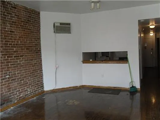 Rented by KG Properties | media 28