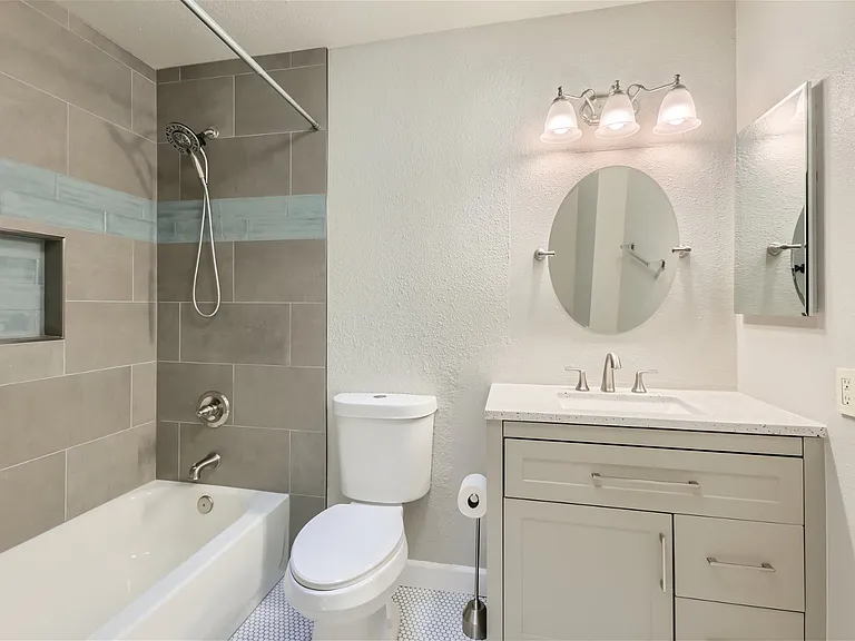 8725 E Valley View Rd — Photo 9