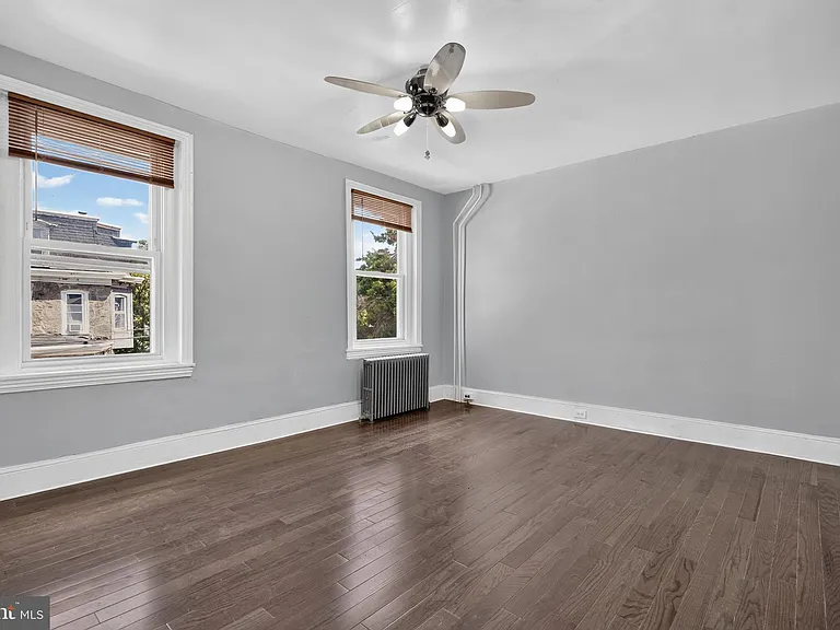 45 E Pastorius St #B — Photo 6