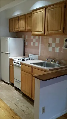 Rented by R New York | media 15