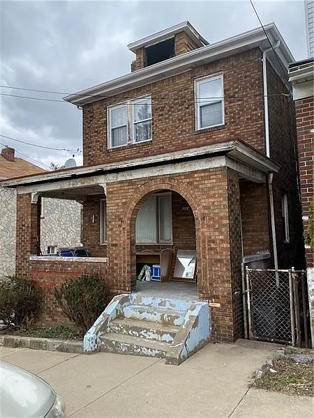 6333 Dean St photo 1