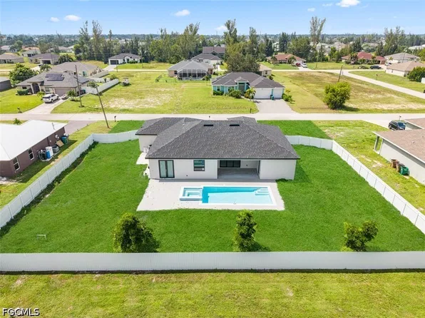 1835 NW 20th Pl, Cape Coral, FL 33993