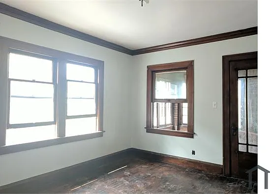 15722 Holmes Ave #2 — Photo 3