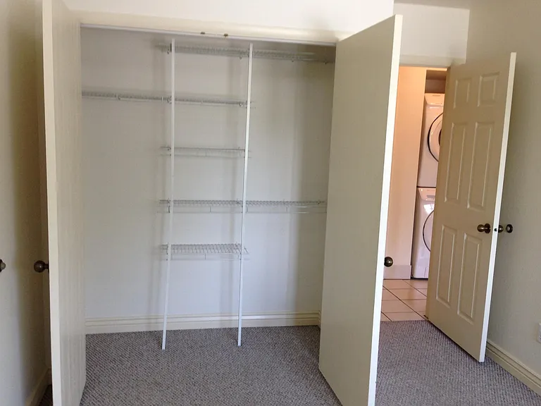361 N 300 W #303 — Photo 9