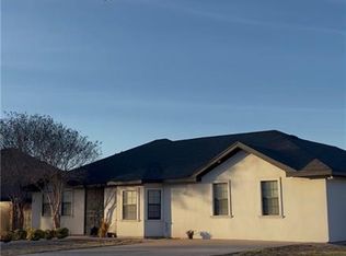 2110 Tiffany Dr, Mission, TX 78573