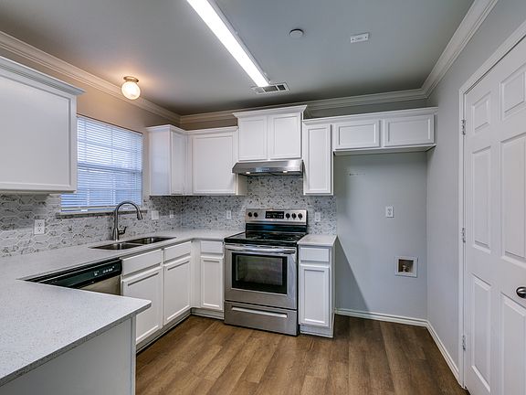 2nd image of 611 Oriole Blvd APT 502