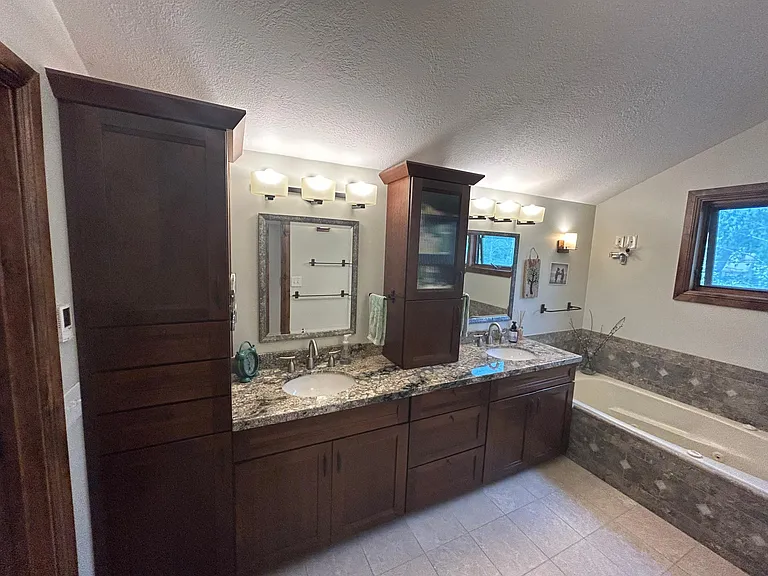 1466 Willow Loop — Photo 10