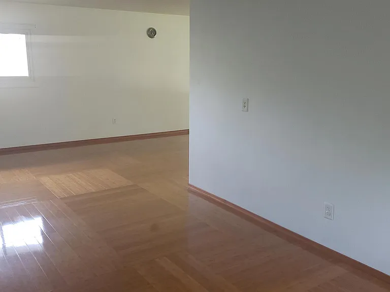 1649 Fernwood St — Photo 20