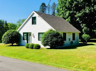 3 Nadler Rd, Clifton Park, NY 12065