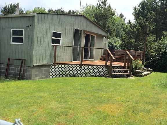 2nd image of 1343 Sandy Dr