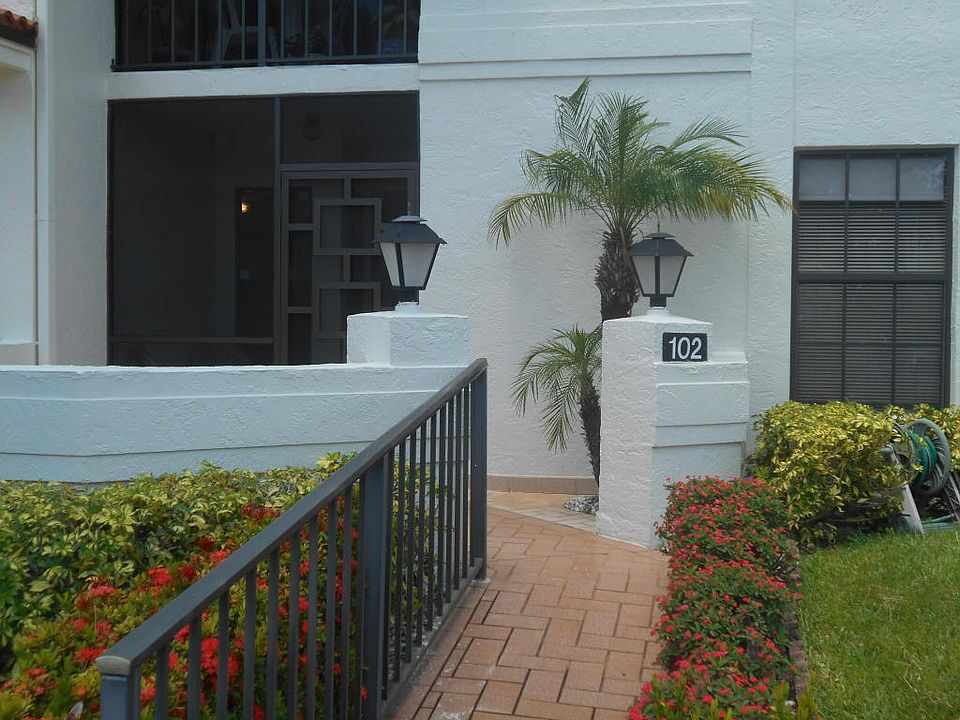 1st image of 9729 Sills Dr E APT 102