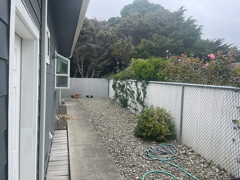 1388 Face Rock Rd — Photo 15