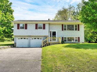 22 Able Noble Dr, Chester, NY 10918
