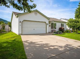 6705 W Kamloops Dr, Rathdrum, ID 83858