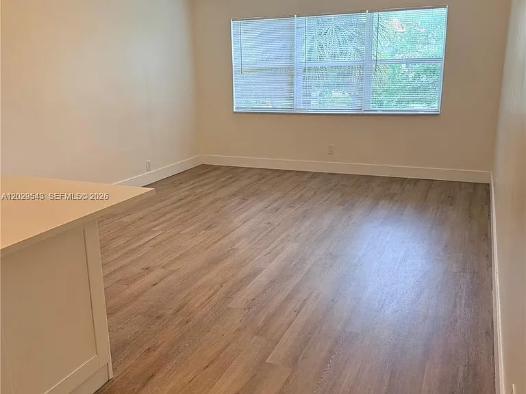 260 S Cypress Rd #108 — Photo 9
