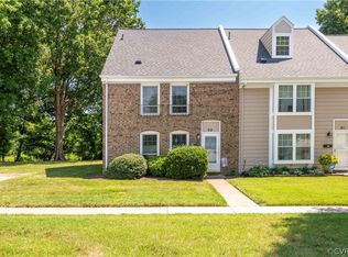 32 Skipwith Green Cir, Henrico, VA 23294