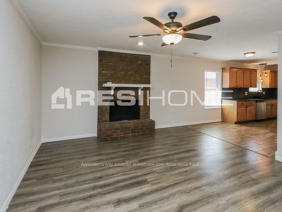 5th image of 2319 Cedar Brook Dr