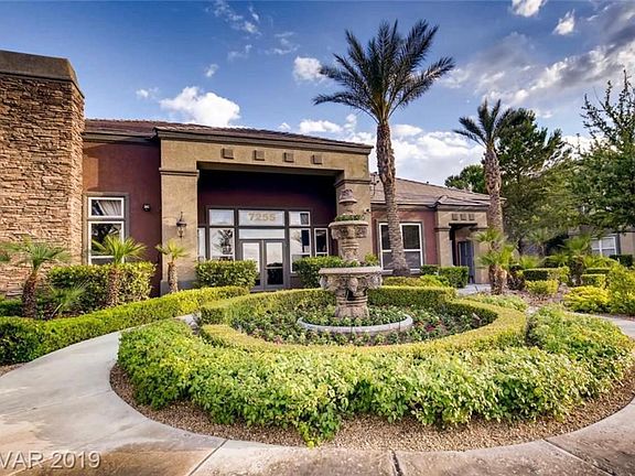 Club House includes Pool, Hot Tub, and Gym