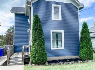 84 Cedar St, Akron, NY 14001