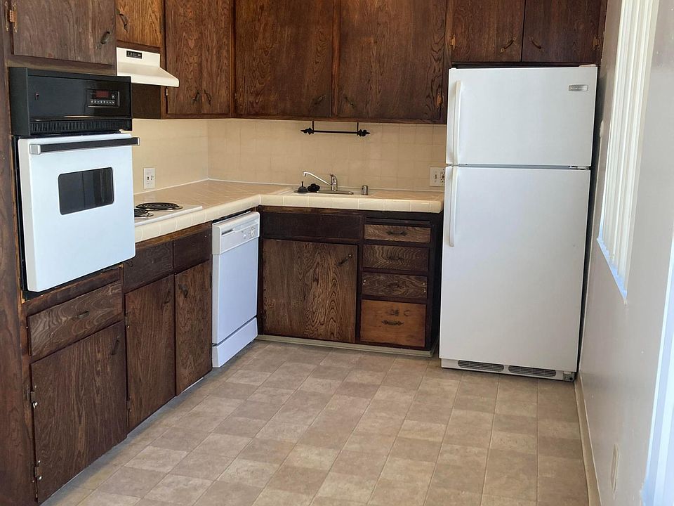 1st image of 2388 Karen Dr #10