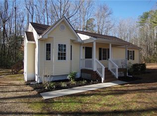 8111 Holdsworth Rd, Disputanta, VA 23842