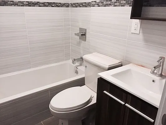 Rented by Lofts and Flats LLC | media 35