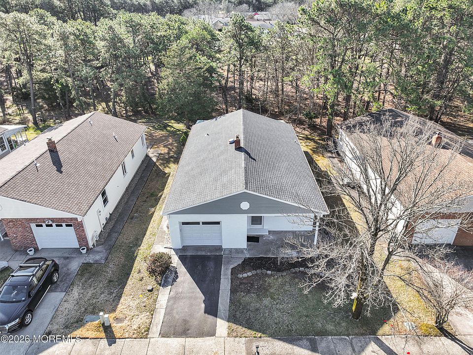 1st image of 127 Freeport Boulevard