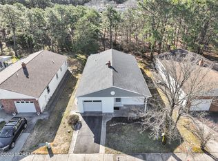 127 Freeport Blvd, Toms River, NJ 08757