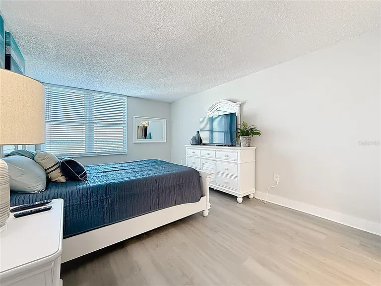 400 Island Way #1411 — Photo 23