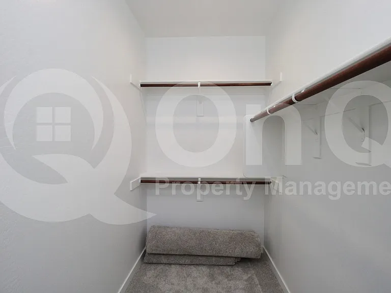 8923 W Solano Dr — Photo 22
