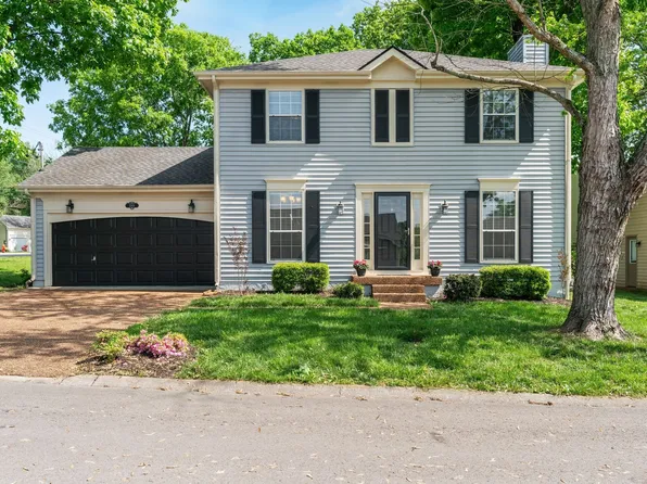 3301 Calais Cir, Antioch, TN 37013