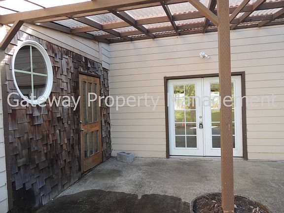 2nd image of 51 N Nancy Ave