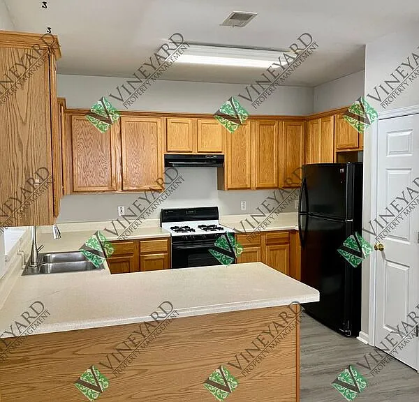 3325 Chastain Landings Ct — Photo 13
