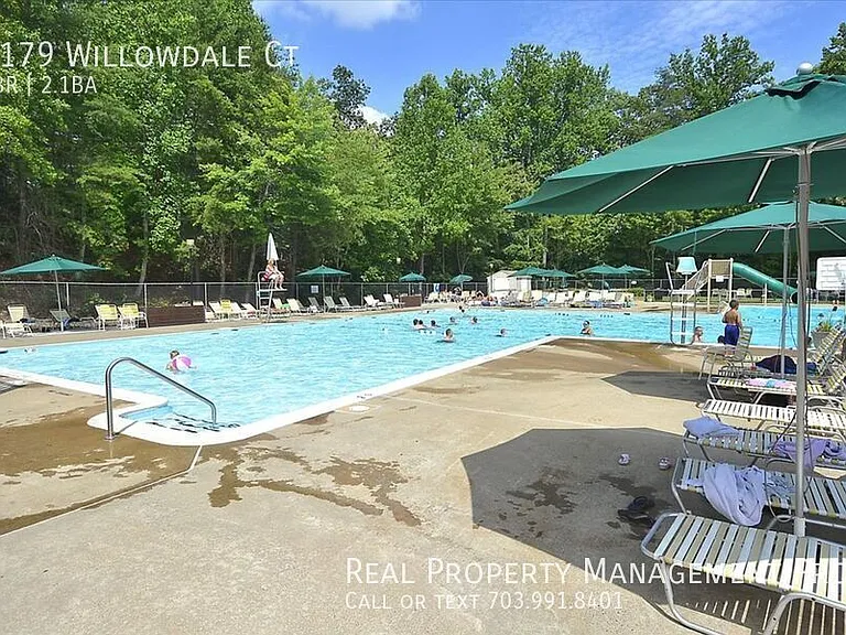 8179 Willowdale Ct — Photo 21