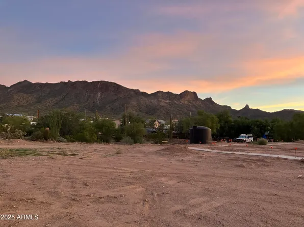 4905 N DELAWARE Drive #100-11-032D, Apache Junction, AZ 85120