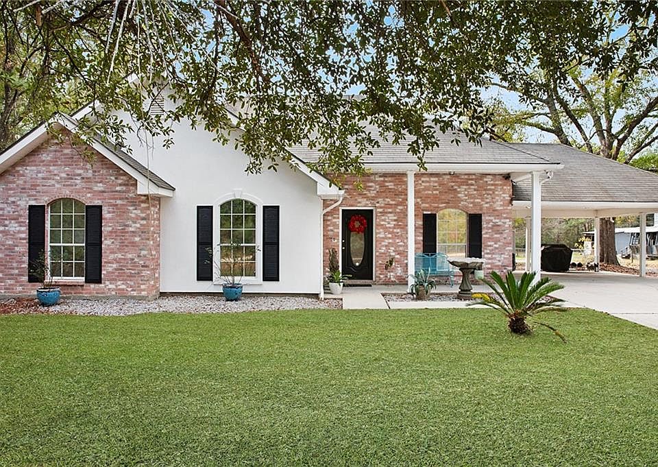 1st image of 21342 Parker Dr