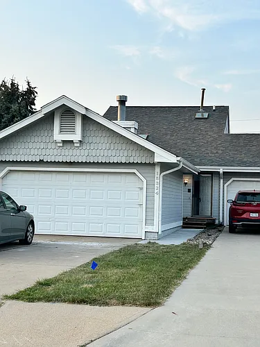 15324 R St Photo 1