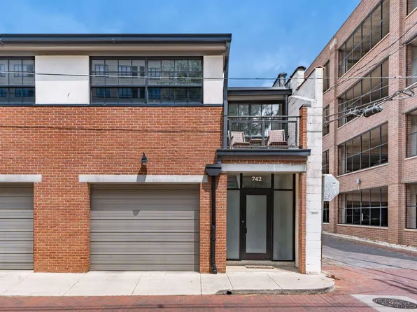 742 N Pearl St, Columbus, OH 43215