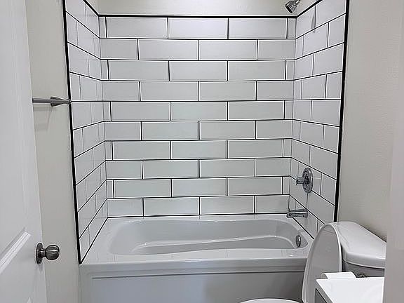 5th image of 4219 Old Alton Rd