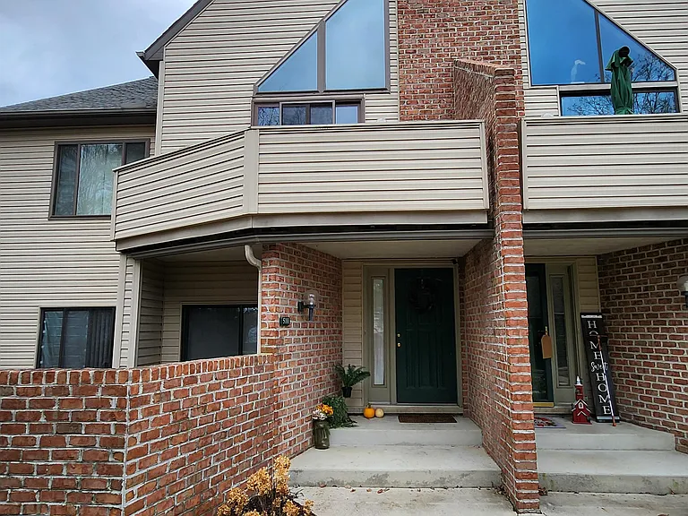 510 Cherrington Dr #1 — Photo 5