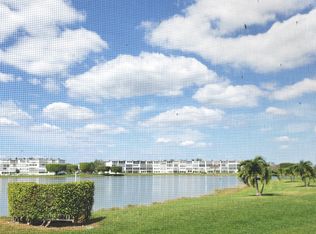 1085 Exeter E, Boca Raton, FL 33434