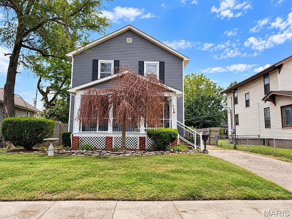 1st image of 1720 5th St