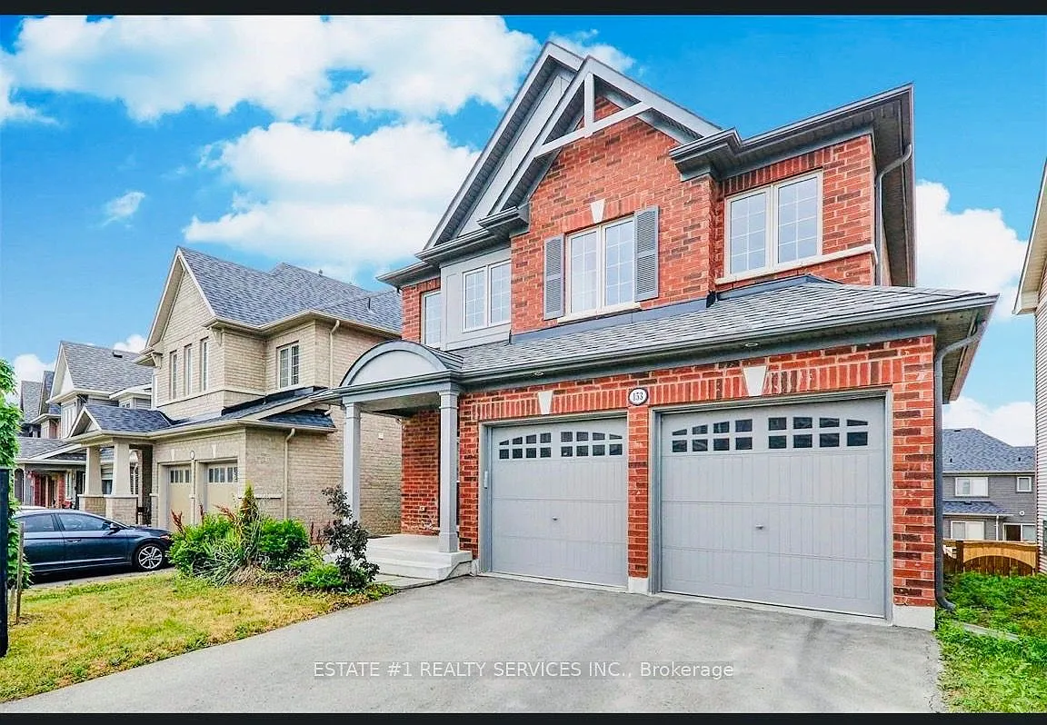 4 bed, $3,200 — Photo 1
