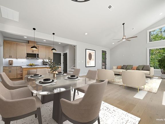 5th image of 235 Fern Dr