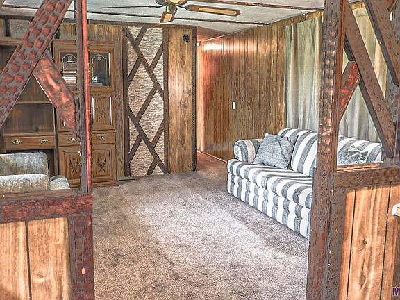 5th image of 7755 Michael Ln