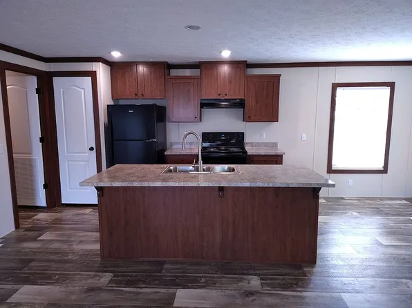 600 E Harding Ave, Henderson, KY 42420